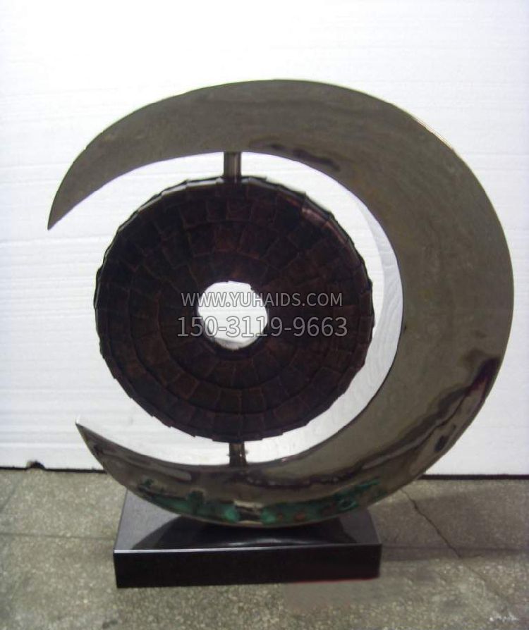 園林不銹鋼創意景觀雕塑