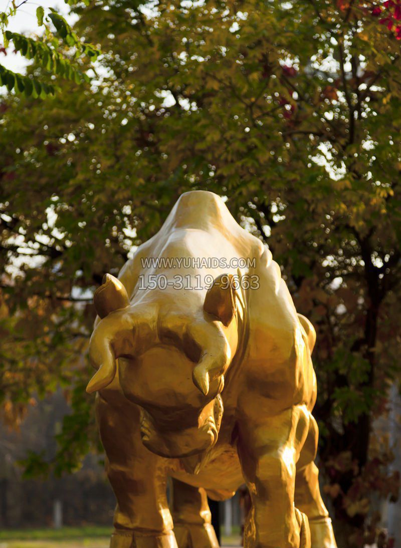 廣場奔牛動(dòng)物銅雕