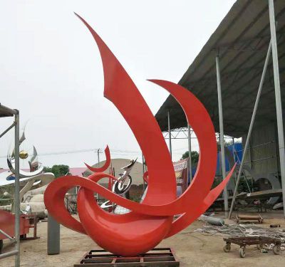 定制玻璃鋼鳳凰雕塑公園動物雕塑需要多少錢?