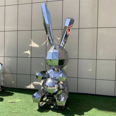 不銹鋼幾何切面兔子景觀雕塑
