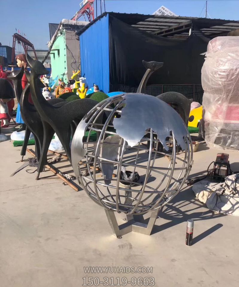 室內不銹鋼創(chuàng)意鏤空地球儀雕塑