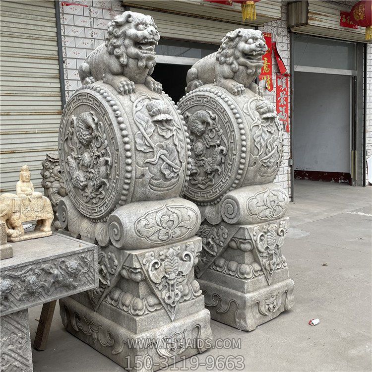 大個的石雕門墩抱鼓石，漢白玉仿古門墩雕塑