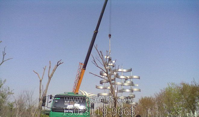 公園醫院擺放不銹鋼抽象樹雕塑