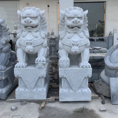 企業門口兩側擺放大理石雕刻招財鎮宅獅子門墩