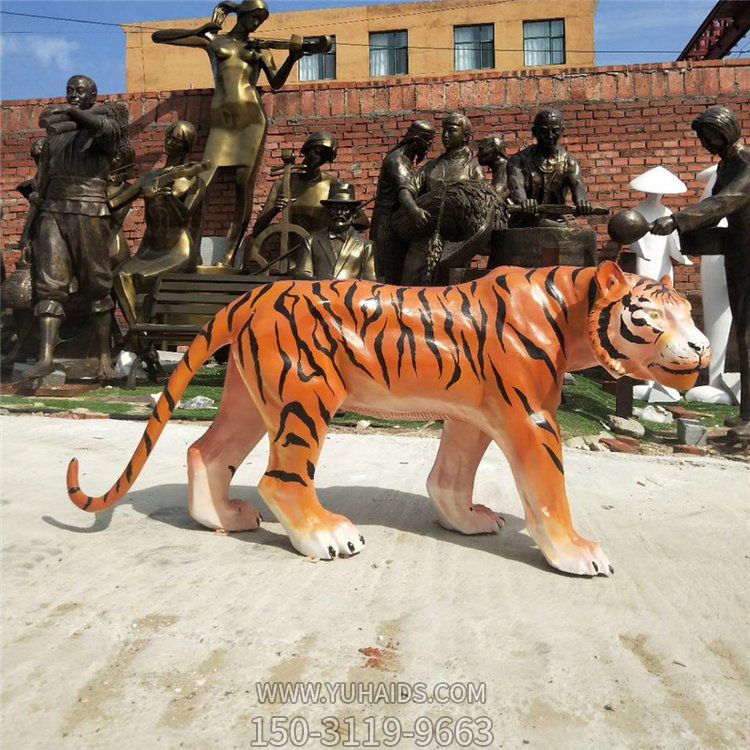 園林戶(hù)外玻璃鋼仿真老虎雕塑