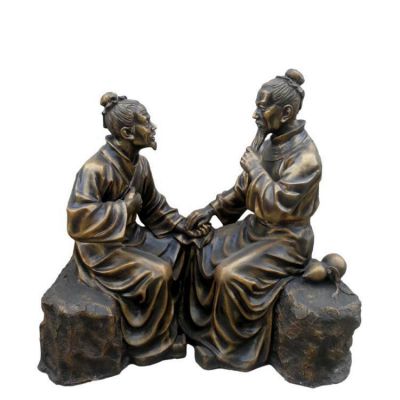 中醫文化玻璃鋼仿銅戶外街道把脈的人物景觀擺件