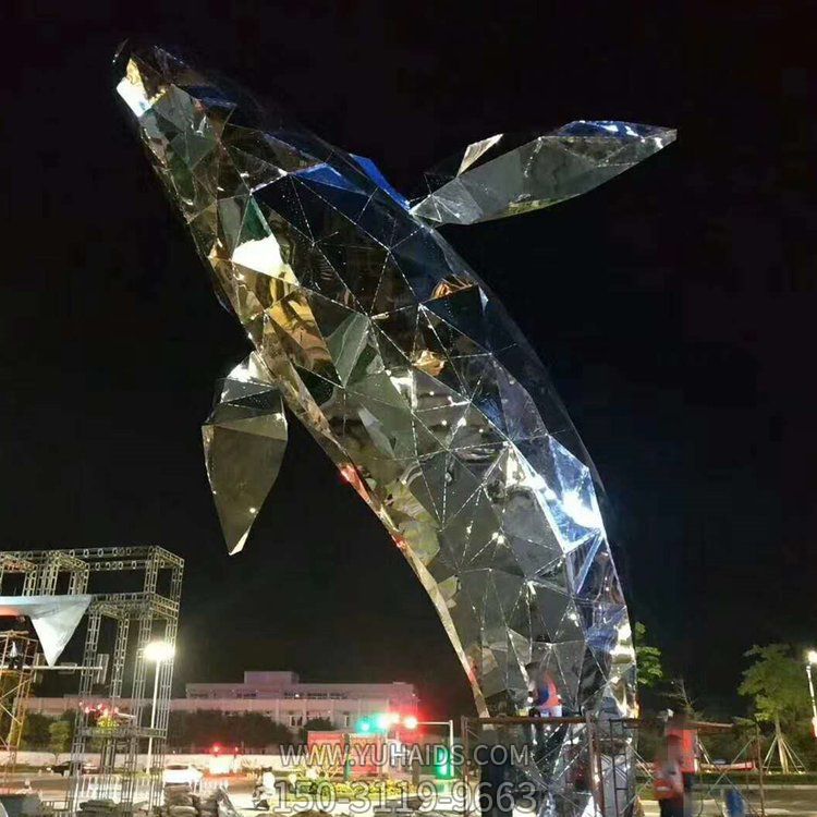 創(chuàng)意不銹鋼幾何鯨魚雕塑城市廣場(chǎng)擺放抽象景觀雕塑