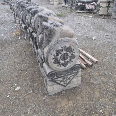 金蟾抱鼓石，青石門墩