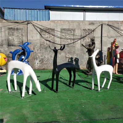 戶外公園景區玻璃鋼抽象景觀鹿雕塑