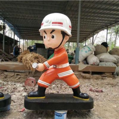 廣場(chǎng)擺放消防英雄銅雕塑像