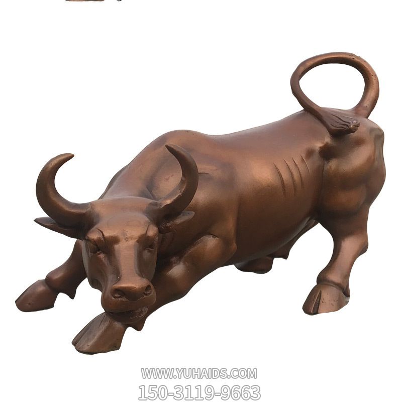 公園里擺放的玻璃鋼創意華爾街牛雕塑