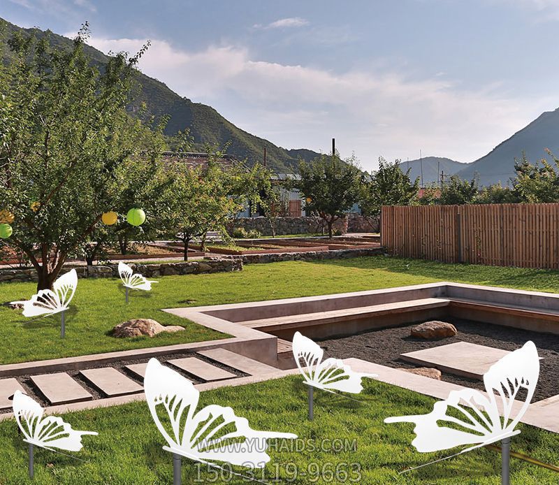 不銹鋼鏤空商業街蝴蝶雕塑