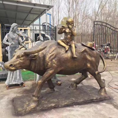 農莊田園擺放玻璃鋼仿銅牧童騎水牛吹笛小品雕塑