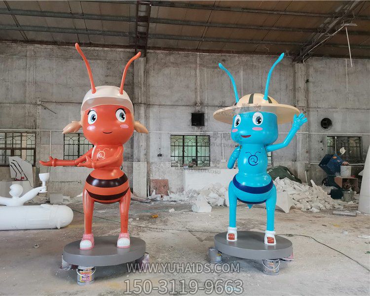 玻璃鋼卡通螞蟻公仔商場室內裝飾擺件雕塑