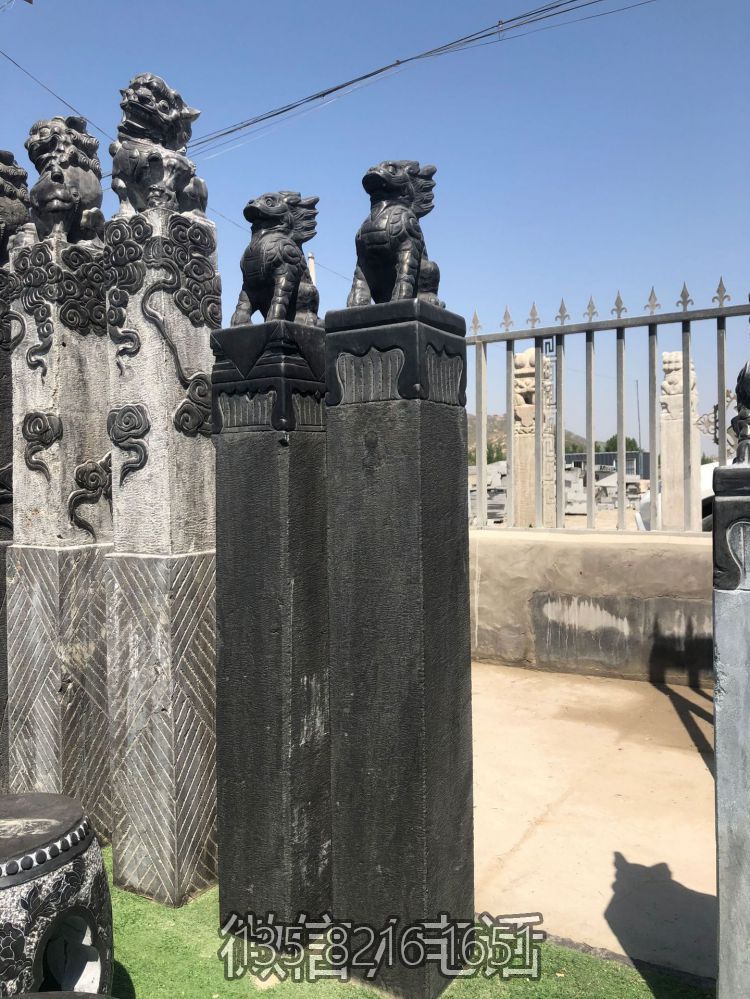 招財麒麟古代園林擺放拴馬柱雕塑