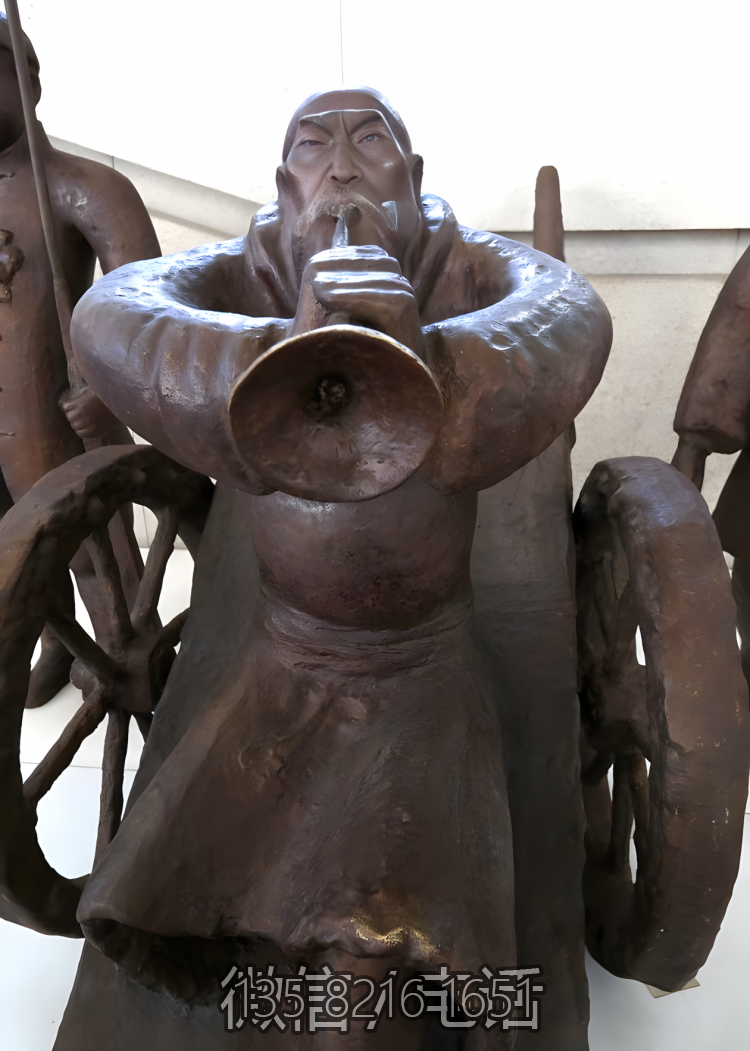 玻璃鋼仿銅景觀吹嗩吶的人物雕塑