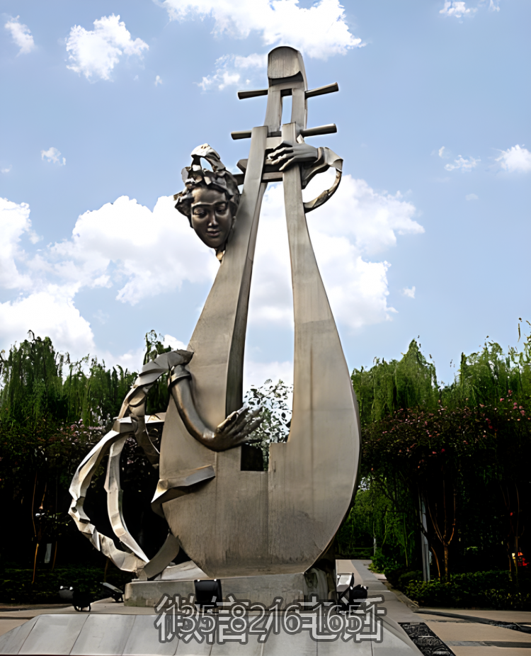 城市景觀大型不銹鋼藝術景觀抽象彈琵琶的人物雕塑