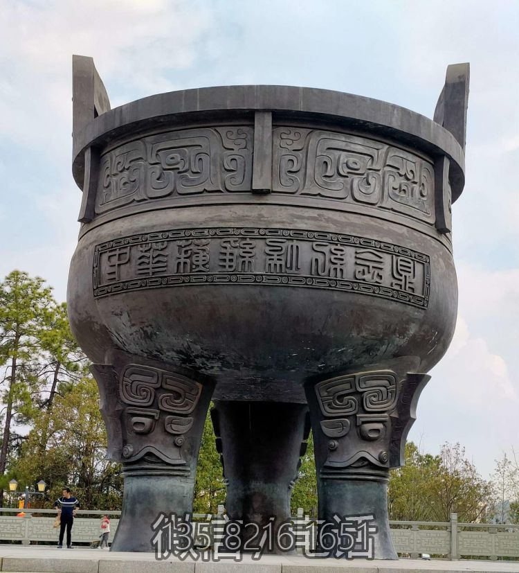 純銅鑄造鼎雕塑