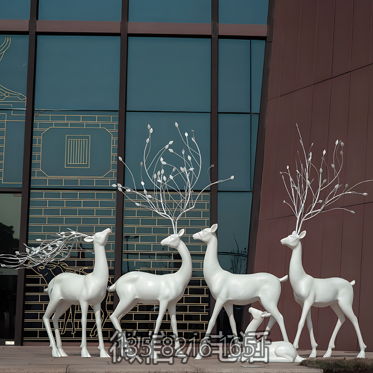 酒店裝飾景觀組合小品動物擺件玻璃鋼創意梅花鹿雕塑