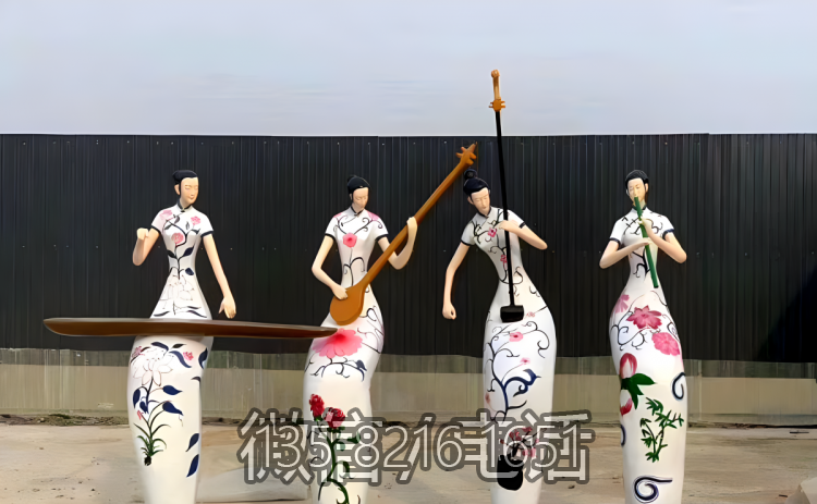 玻璃鋼音樂(lè)演奏人物雕塑