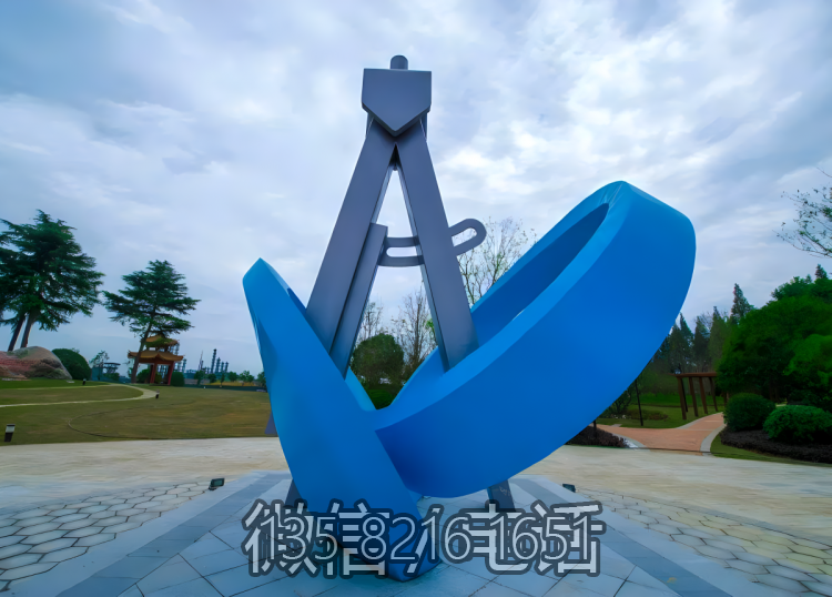 圓規不銹鋼校園雕塑