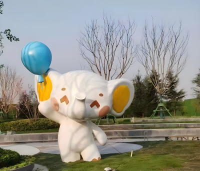 園林景觀玻璃鋼卡通動物景觀擺件手拿氣球的大象雕塑