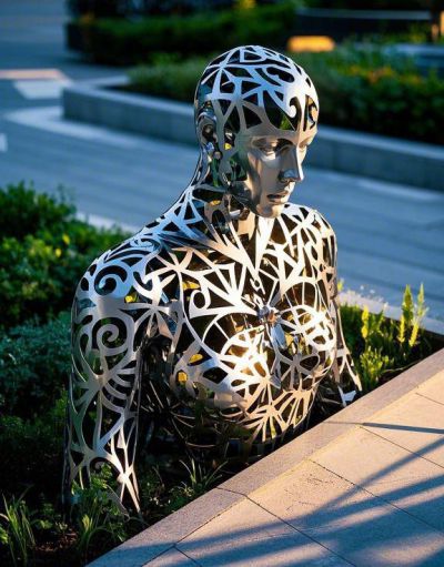 不銹鋼創意鏤空人物女人雕塑