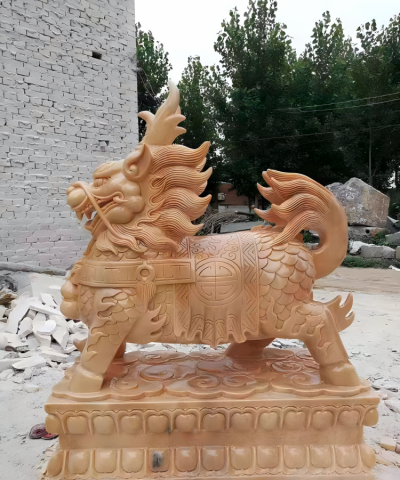 晚霞紅石雕別墅鎮宅麒麟雕塑